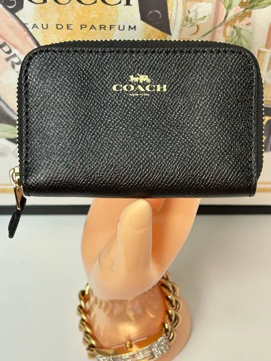 COACH Leather Zip Card Wallet 🖤 - Picture 9 of 14
